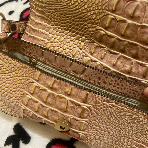 Guess leather print/animal print hand bag🌸 - Picture 4 of 4